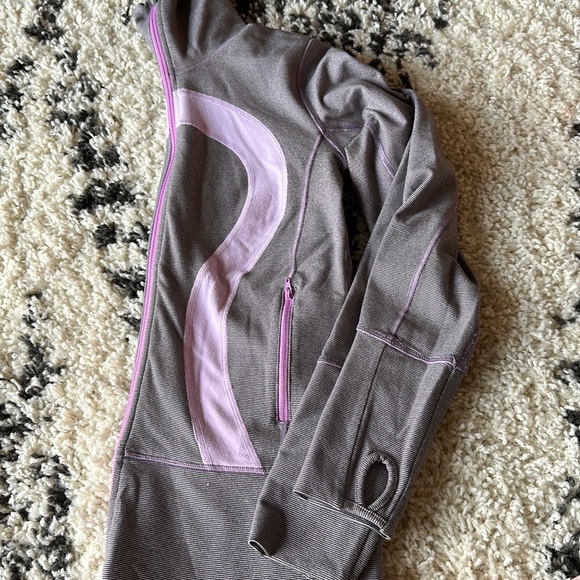 Lululemon sculpt zip up jacket - Picture 7 of 7